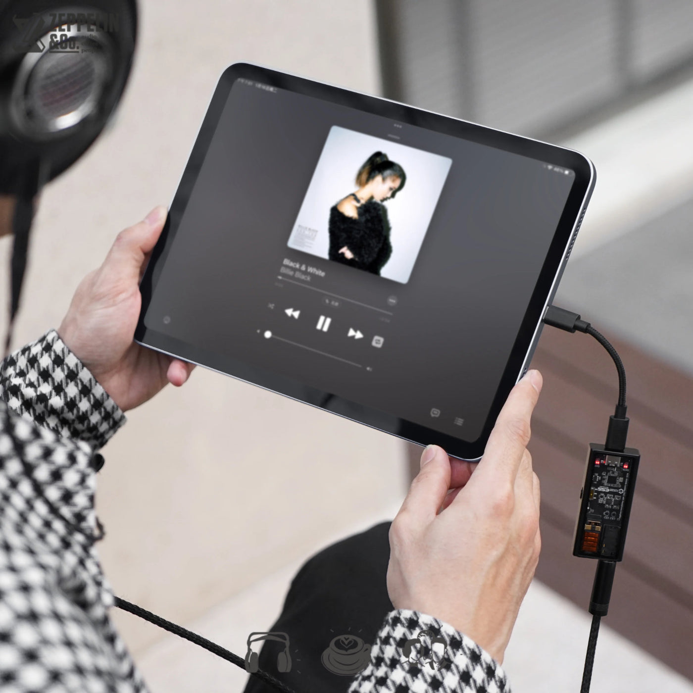 Questyle M15i planar-magnetic earphone amp – Zeppelin & Co
