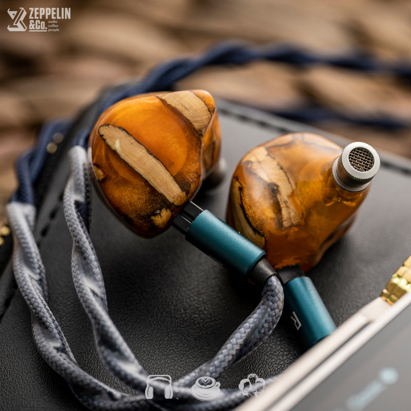 Cayin N30LE + Amber Pearl Bundle