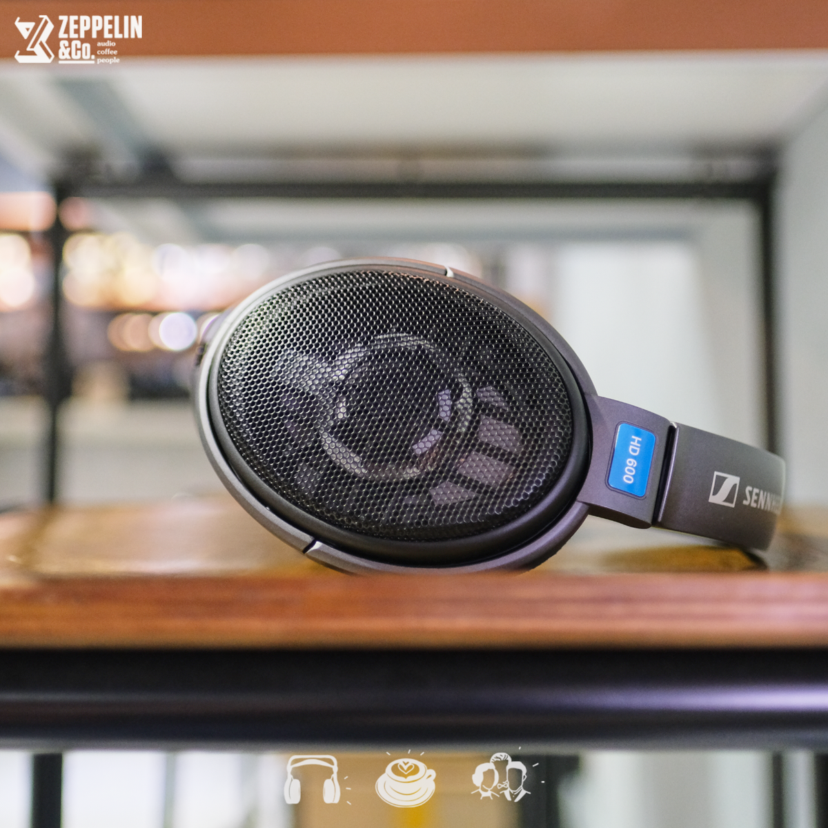 ゼンハイザー Sennheiser メタリックブルー AMPERIOR️♡A4 ゼンハイザー Sennheiser メタリックブルー AMPERIOR️♡A4 べた付き